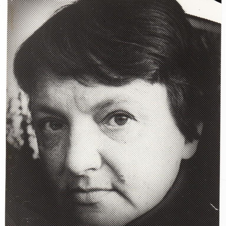 middle-aged woman with short hair